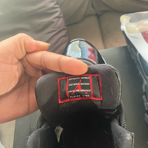 Jordan Retro 11 “72-10” (size 14) - Picture 5 of 8